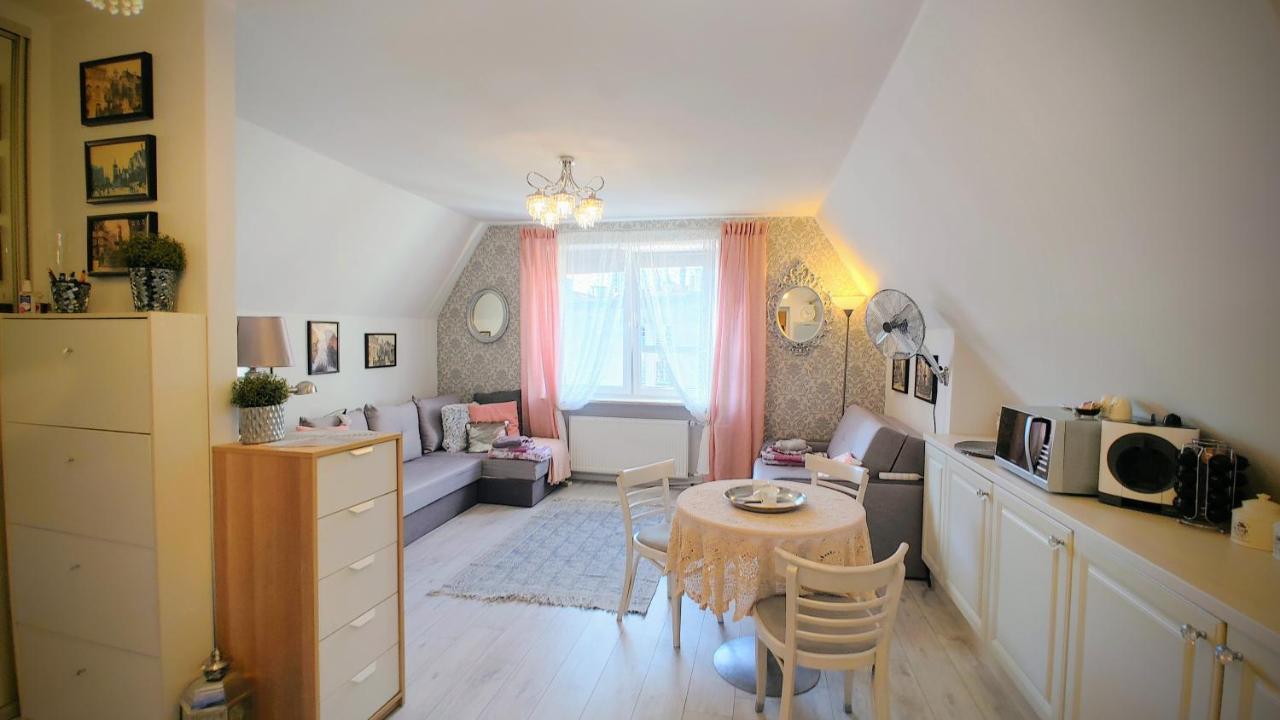 St Nicolas Attic Гданск Екстериор снимка