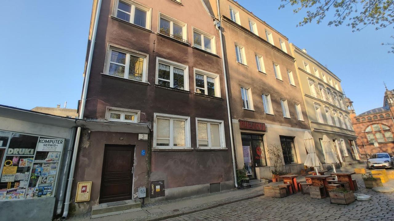 St Nicolas Attic Гданск Екстериор снимка